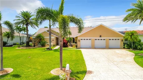 2408 SW 39th Ter, Cape Coral, FL 33914