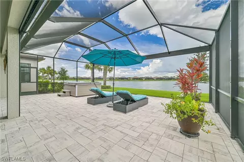 19560 The Place Blvd, Estero, FL 33928