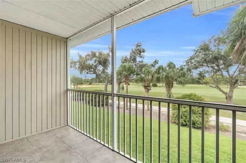 6777 Winkler Rd #270, Fort Myers, FL 33919