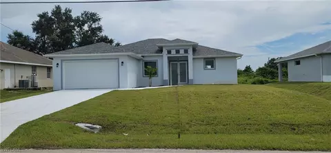 2909 8th St SW, Lehigh Acres, FL 33976