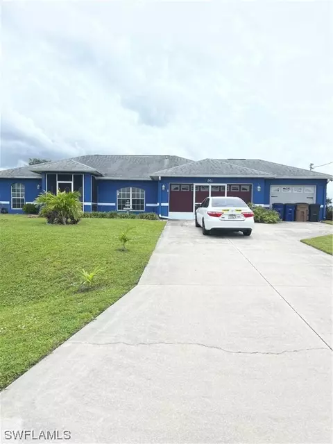 561 Pachman Cir, Lehigh Acres, FL 33974
