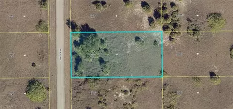 1704 Louis Ave, Lehigh Acres, FL 33972