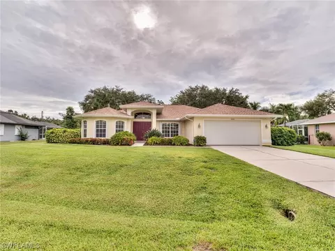 20681 Fruitful Dr, Estero, FL 33928