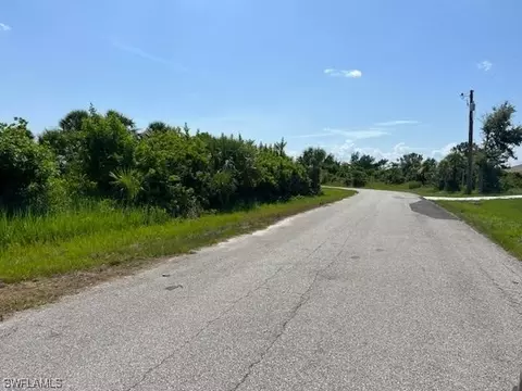 722 Irving Ave, Lehigh Acres, FL 33972