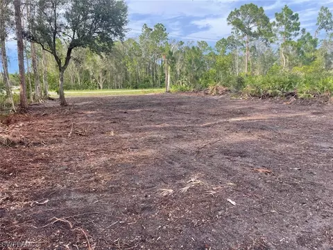 2712 Meadow Rd, Lehigh Acres, FL 33974