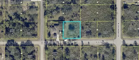 303 E 15th St, Lehigh Acres, FL 33972