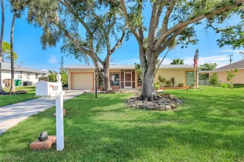 137 SE 45th St, Cape Coral, FL 33904