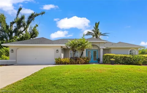 3417 SW 7th Ln, Cape Coral, FL 33991