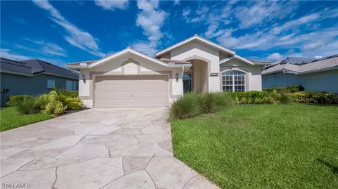 9350 Old Hickory Cir, Fort Myers, FL 33912