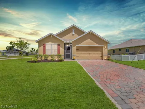 3101 SW 19th Pl, Cape Coral, FL 33914