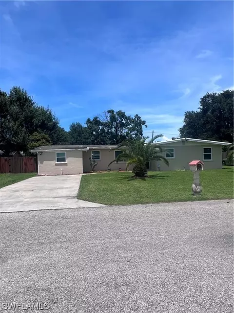 613 Concordia Ave, Clewiston, FL 33440