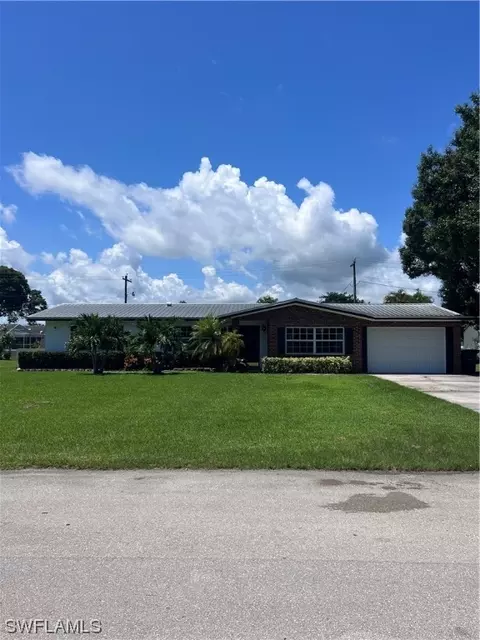 512 E Del Monte Ave, Clewiston, FL 33440