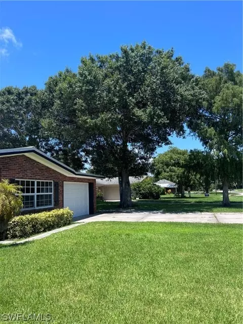 512 E Del Monte Ave, Clewiston, FL 33440 photo 4