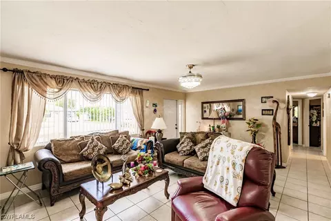 5218 Dixie Dr, Naples, FL 34113 photo 6