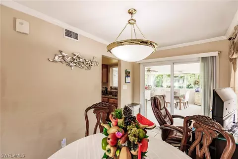 5218 Dixie Dr, Naples, FL 34113 photo 9