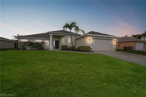 2125 SW 5th Ave, Cape Coral, FL 33991