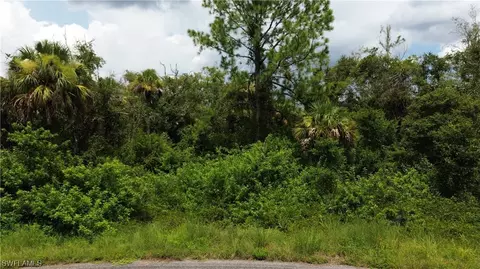1993 Walcott Loop, Lehigh Acres, FL 33972