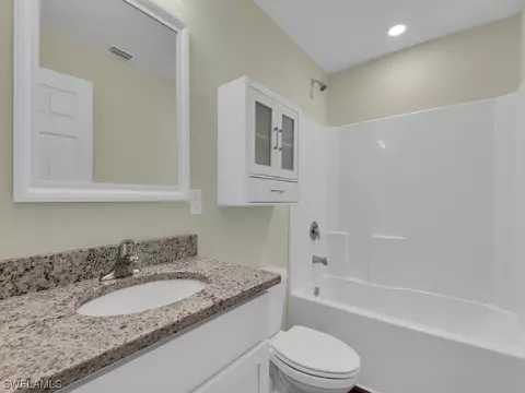1037 Zinnia Loop, Labelle, FL 33935 photo 17