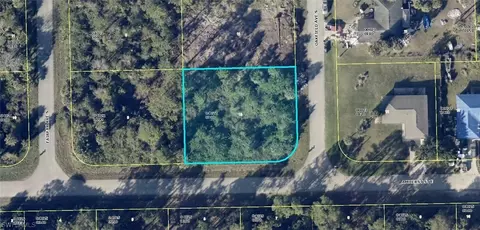 542 Oakfield Ave, Lehigh Acres, FL 33974