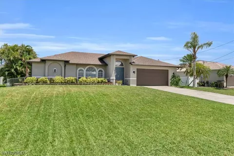 2543 SW 26th Pl, Cape Coral, FL 33914