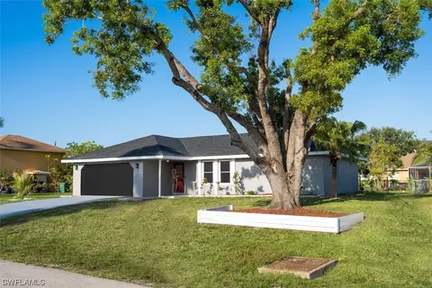 322 SE 17th Ave, Cape Coral, FL 33990