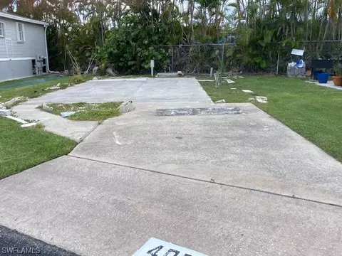 19681 Summerlin Rd M-403, Fort Myers, FL 33908