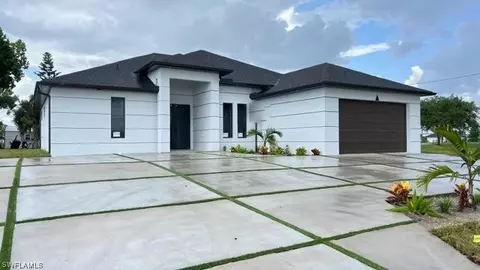 417 Nicholas Pkwy E, Cape Coral, FL 33990
