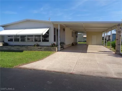 3013 Longview Ln, North Fort Myers, FL 33917