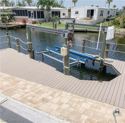 17880 Bryan Ct, Fort Myers Beach, FL 33931