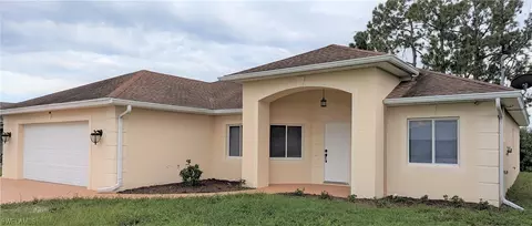 2613 11th St SW, Lehigh Acres, FL 33976