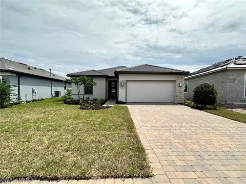 1828 Terreno Blvd, Naples, FL 34120