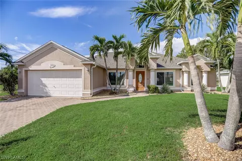 1001 SW 13th St, Cape Coral, FL 33991