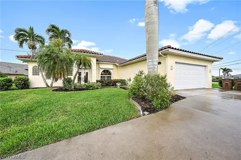 2416 SW 39th Ter, Cape Coral, FL 33914