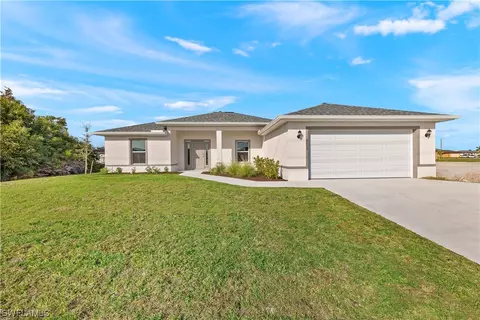 2633 Embers Pkwy W, Cape Coral, FL 33993