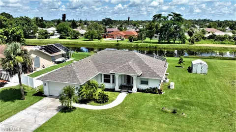 1439 Ford Cir, Lehigh Acres, FL 33936