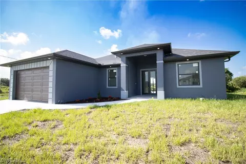 1004 Harwood Ave S, Lehigh Acres, FL 33974