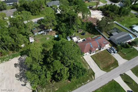2412-2414 Lantana Ave, Lehigh Acres, FL 33973