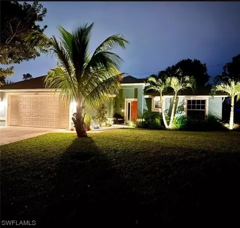 602 SE 1st St, Cape Coral, FL 33990