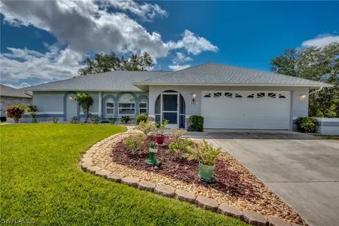 622 SE 1st Ter, Cape Coral, FL 33990
