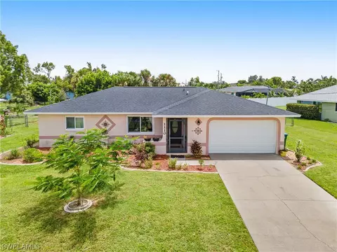 1110 SE 13th St, Cape Coral, FL 33990