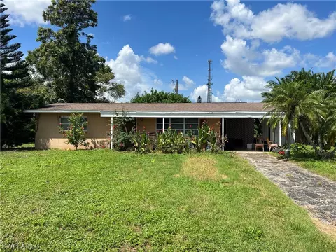 512 York Rd, Lehigh Acres, FL 33936