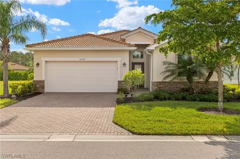10357 Fontanella Dr, Fort Myers, FL 33913