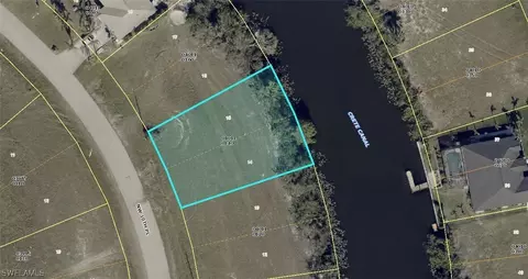 27 NW 30th Pl, Cape Coral, FL 33993
