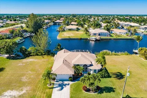 4122 SW 25th Pl, Cape Coral, FL 33914