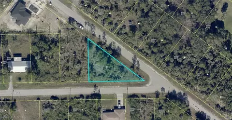 3306 27th St W, Lehigh Acres, FL 33971
