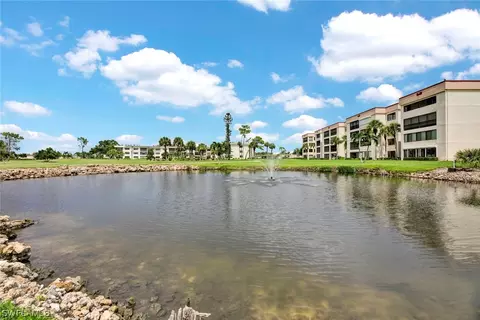 7402 Lake Breeze Dr #310, Fort Myers, FL 33907