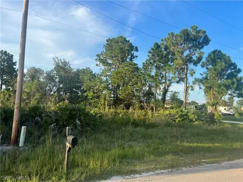 2600 22nd St W, Lehigh Acres, FL 33971