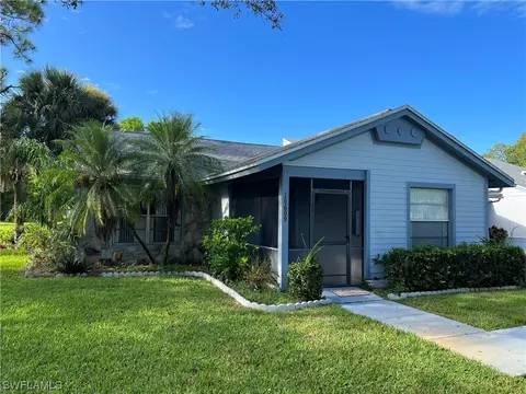 10609 Roxbury Ct, Lehigh Acres, FL 33936
