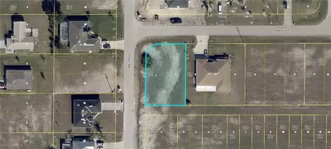 632 NW 16th Ter, Cape Coral, FL 33993