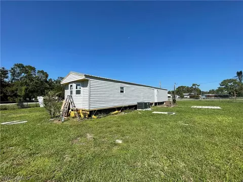 2170 Case Ln, North Fort Myers, FL 33917